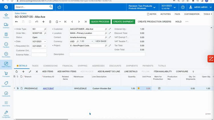 Acumatica Sales order management interface with shipment creation options